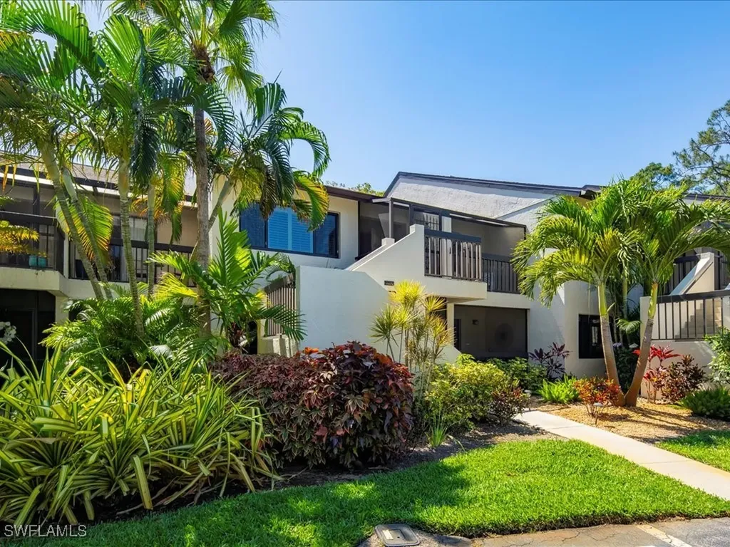 1806 Kings Lake Boulevard Naples FL 34112