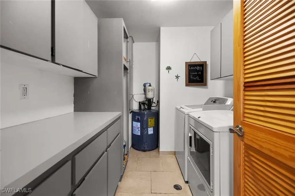 4211 SE 19th Place Cape Coral FL 33904