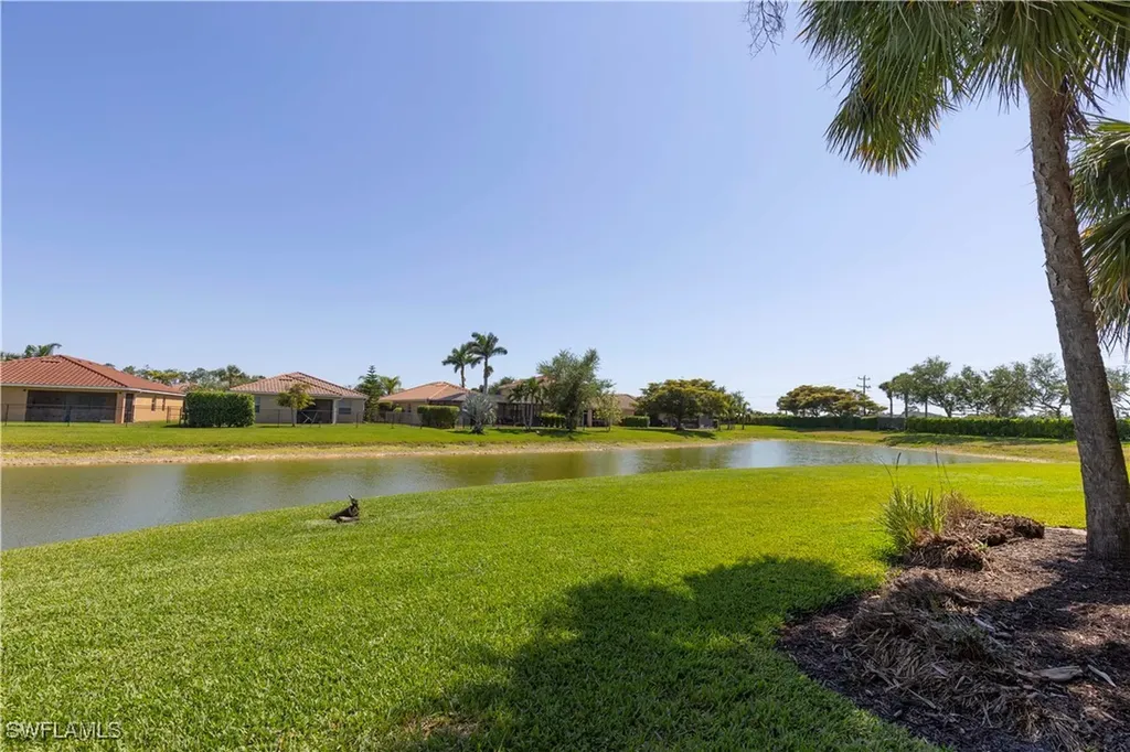 2408 Laurentina Lane Cape Coral FL 33909