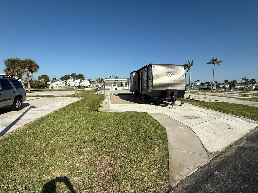 19681 Summerlin #90 Road Fort Myers FL 33908