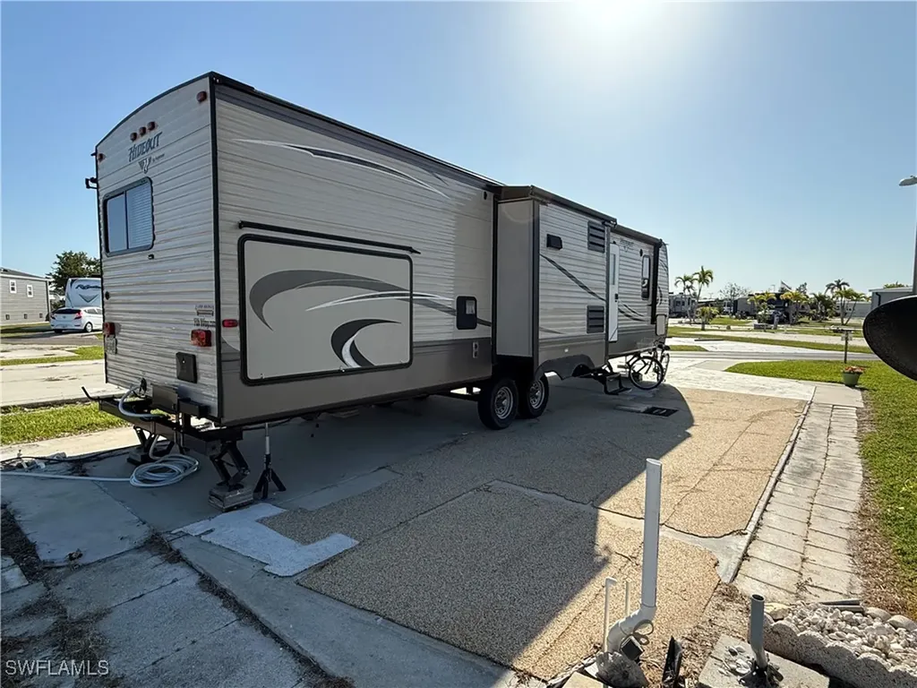 19681 Summerlin #90 Road Fort Myers FL 33908