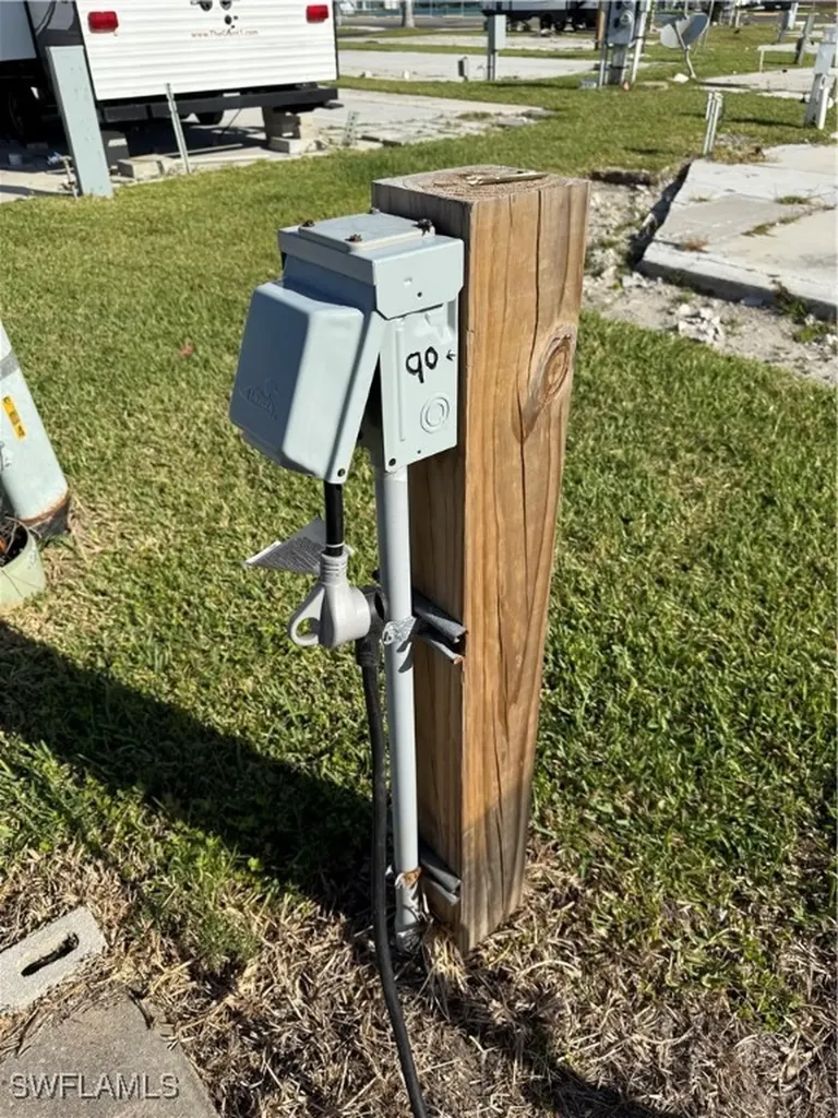 19681 Summerlin #90 Road Fort Myers FL 33908