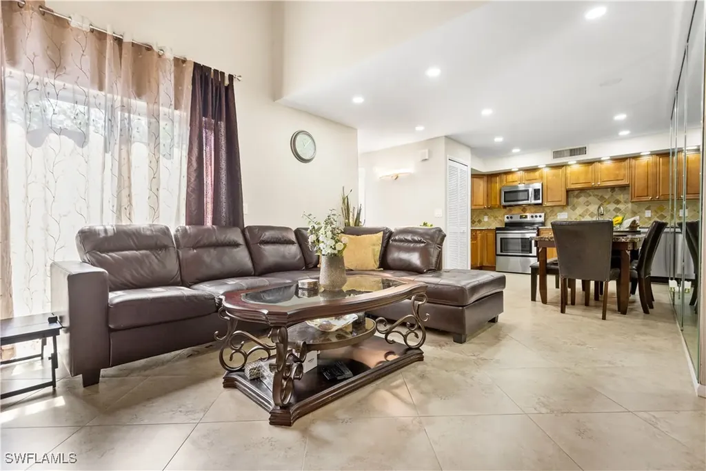 6272 Westshore Drive Fort Myers FL 33907