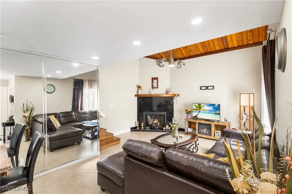 6272 Westshore Drive Fort Myers FL 33907