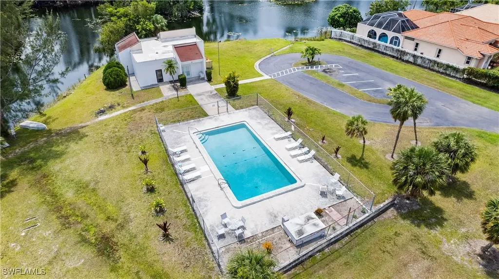 6272 Westshore Drive Fort Myers FL 33907