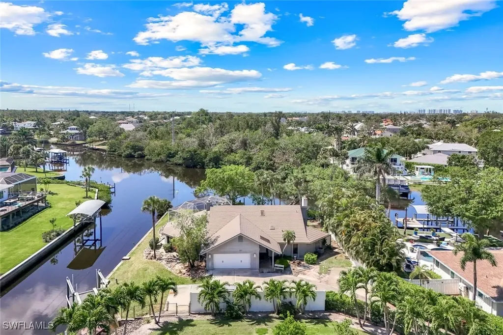 27151 Flossmoor Drive Bonita Springs FL 34135