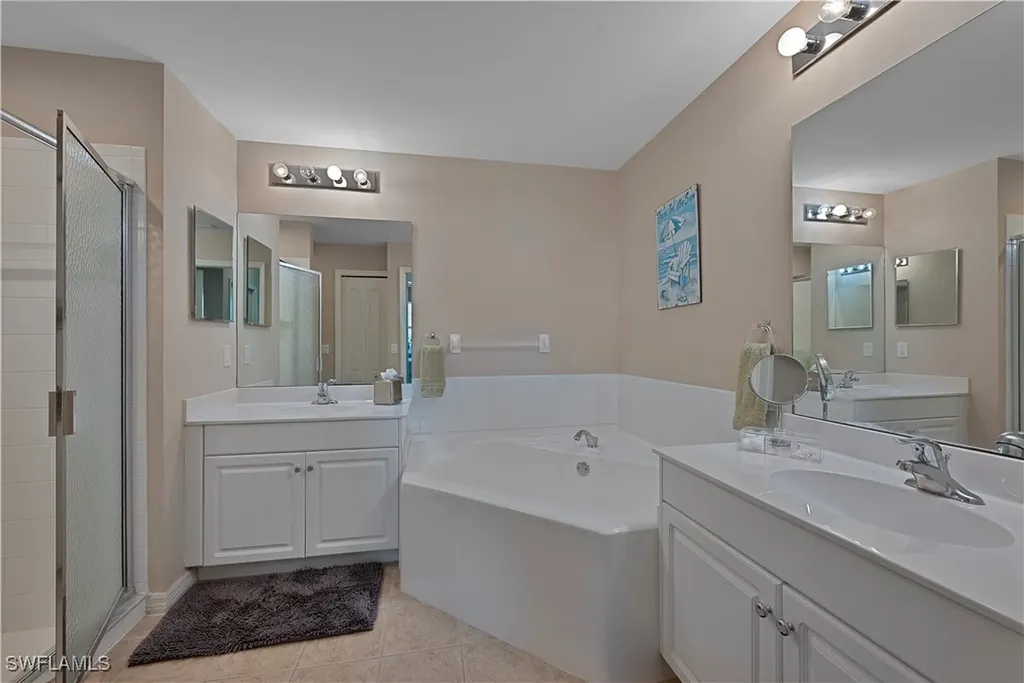 3485 Laurel Greens Lane S Naples FL 34119