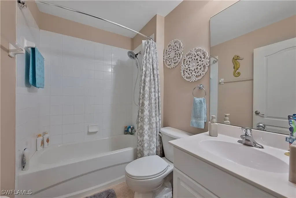 3485 Laurel Greens Lane S Naples FL 34119