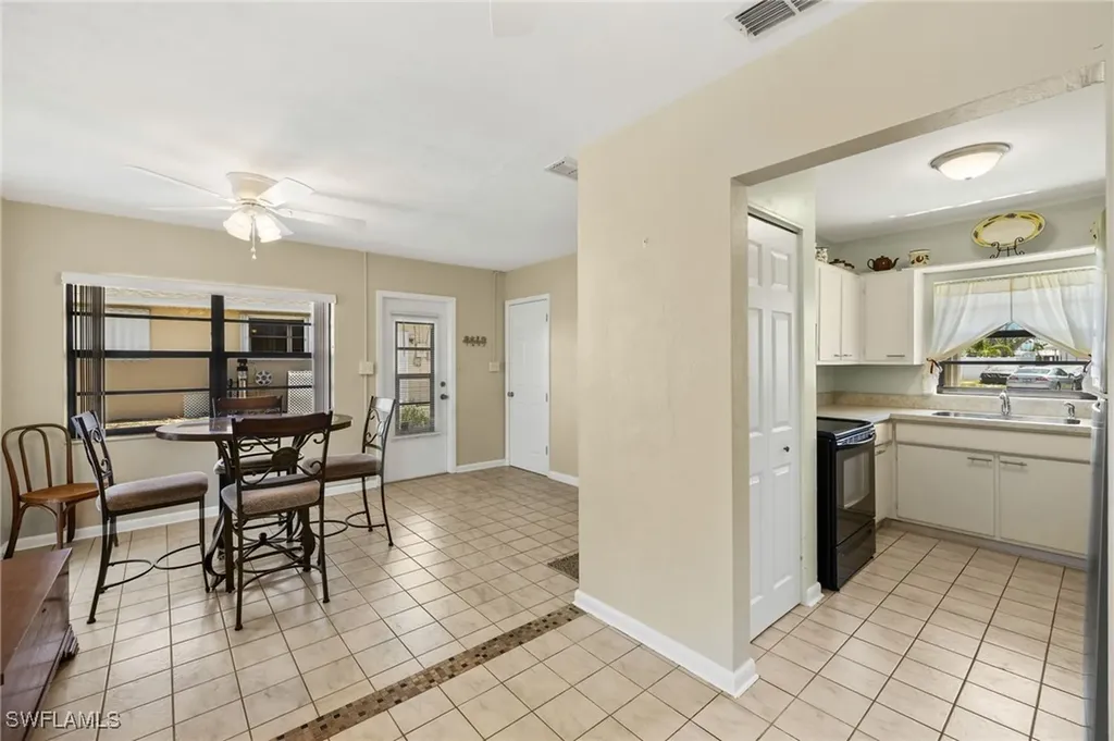 128 Rodgers Avenue NE Port Charlotte FL 33952