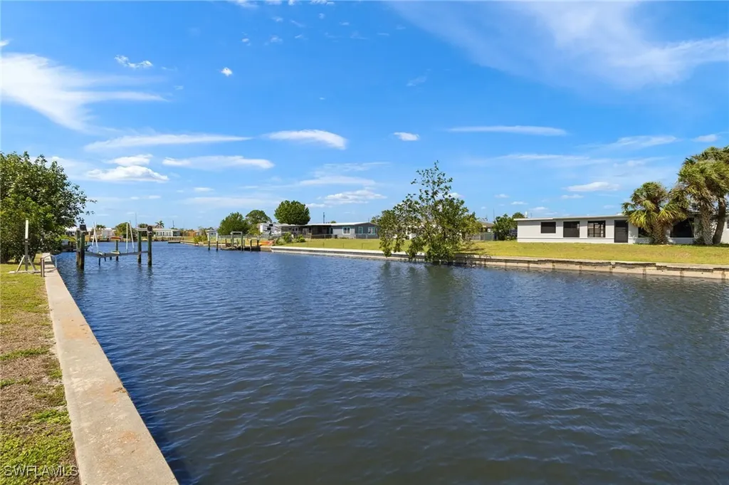 128 Rodgers Avenue NE Port Charlotte FL 33952