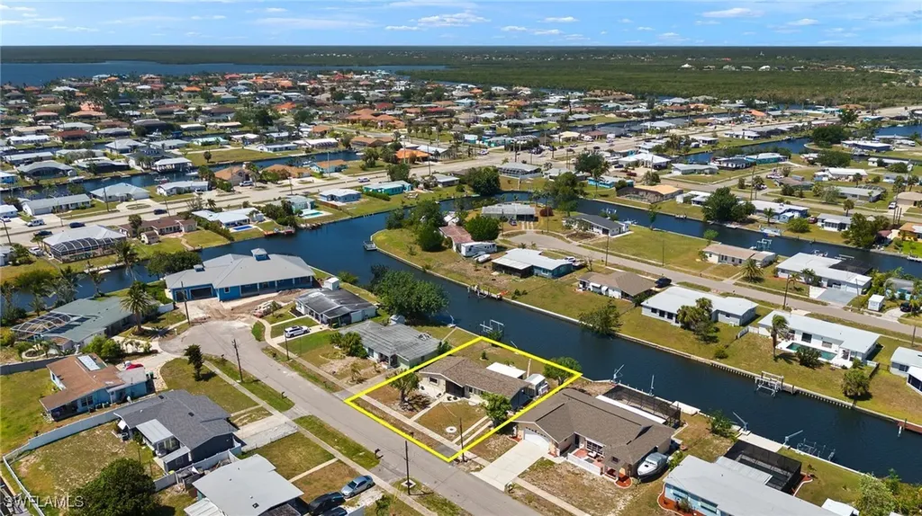 128 Rodgers Avenue NE Port Charlotte FL 33952