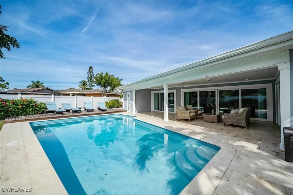 635 W Valley Drive Bonita Springs FL 34134