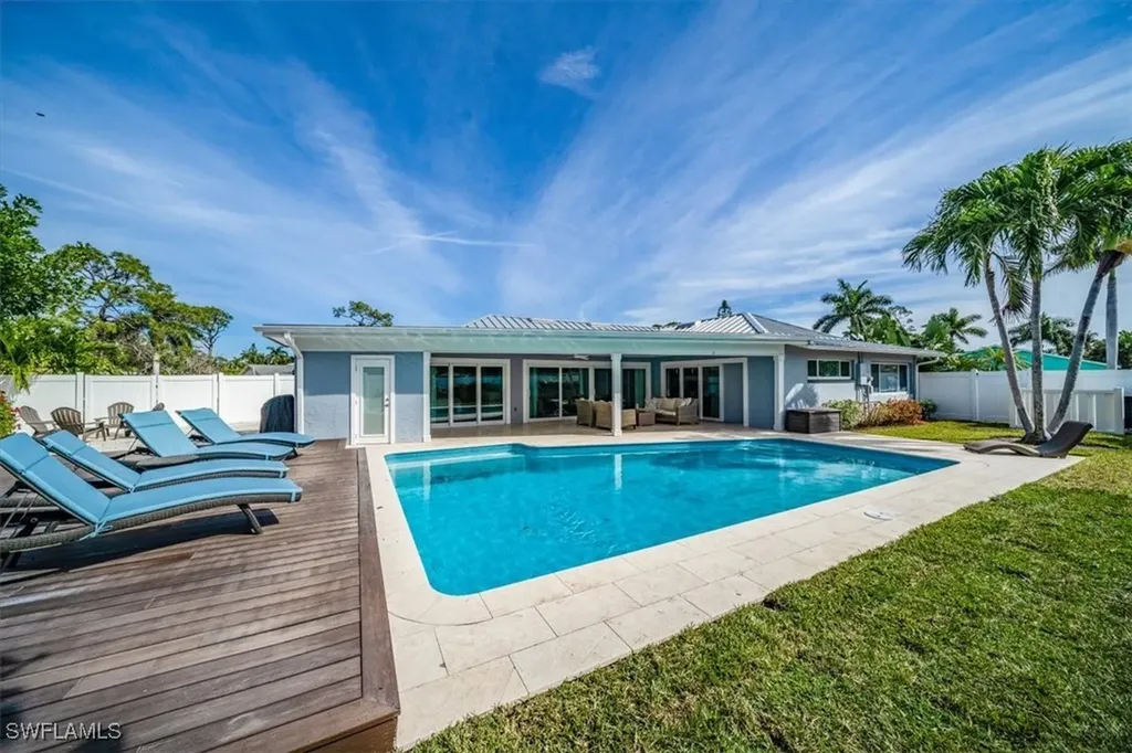 635 W Valley Drive Bonita Springs FL 34134