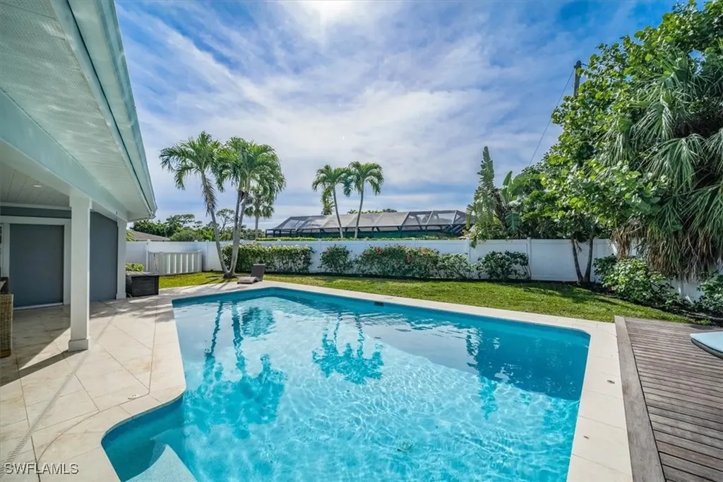 635 W Valley Drive Bonita Springs FL 34134