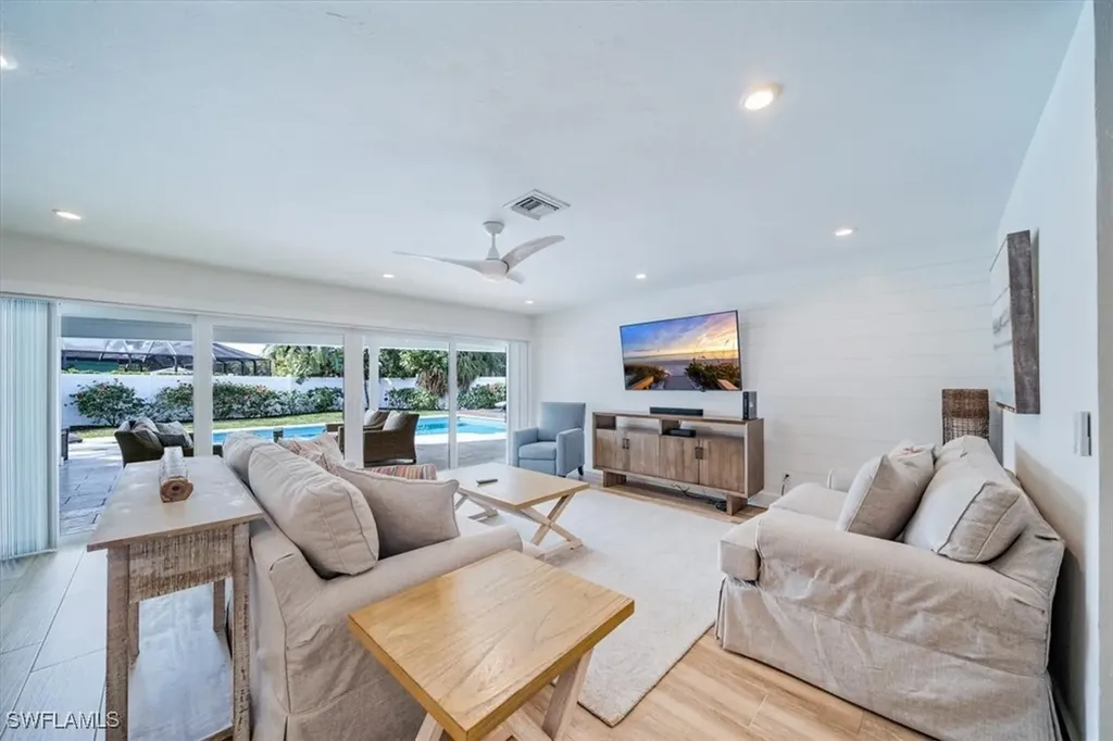 635 W Valley Drive Bonita Springs FL 34134