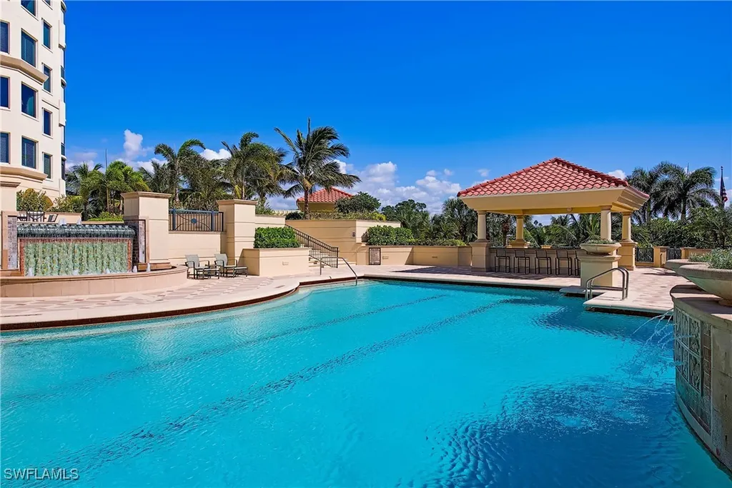 81 Seagate Drive Naples FL 34103
