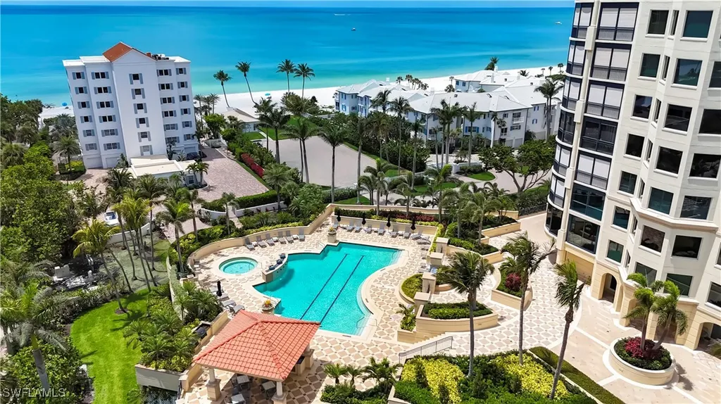 81 Seagate Drive Naples FL 34103