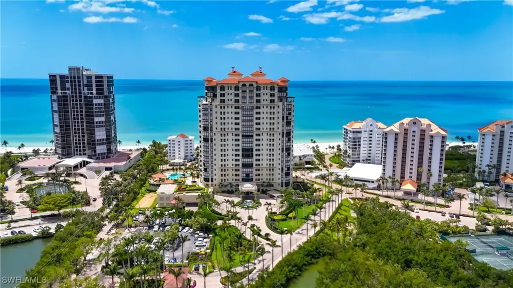 81 Seagate Drive Naples FL 34103