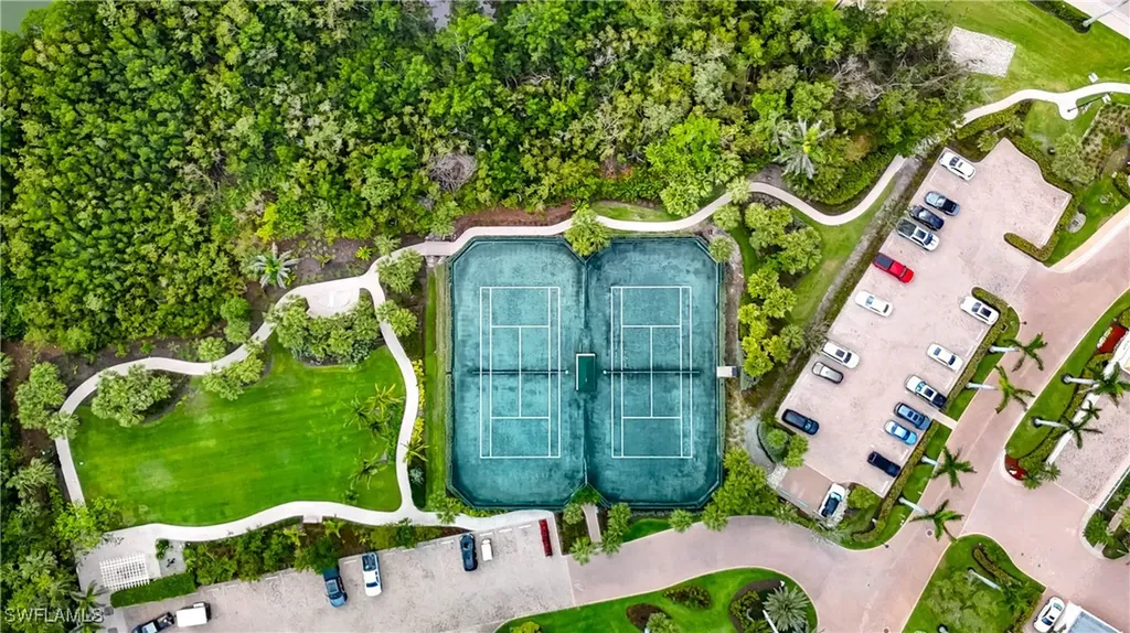 81 Seagate Drive Naples FL 34103