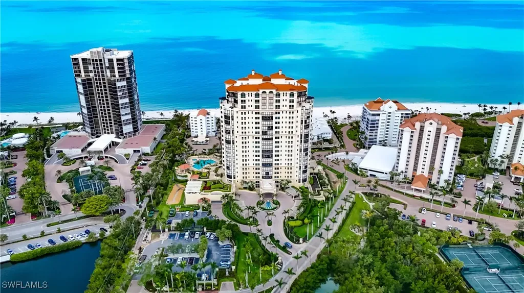 81 Seagate Drive Naples FL 34103