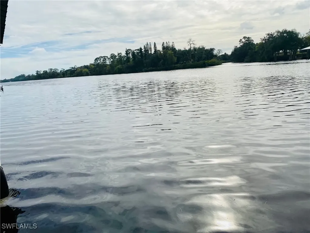 3771 Cr-78 Labelle FL 33935