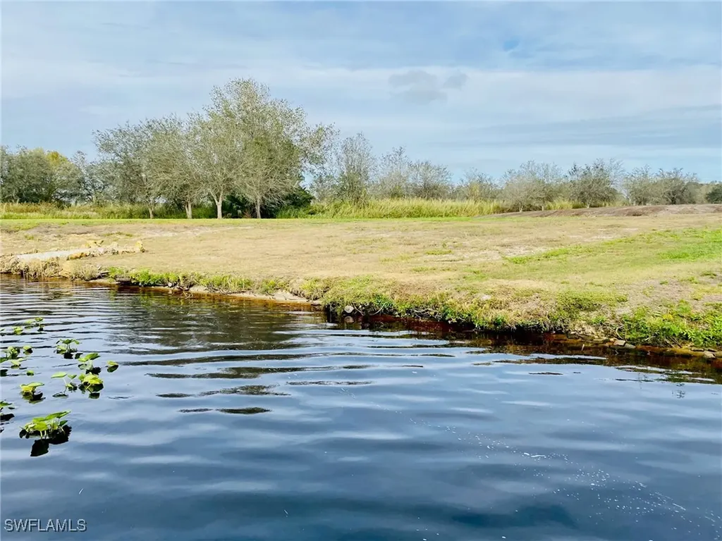 3771 Cr-78 Labelle FL 33935