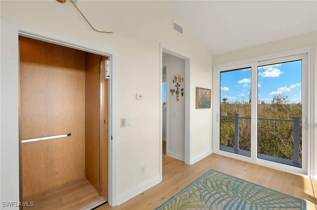 2190 Camino Del Mar Drive Sanibel FL 33957