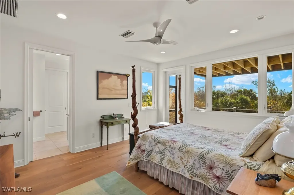 2190 Camino Del Mar Drive Sanibel FL 33957