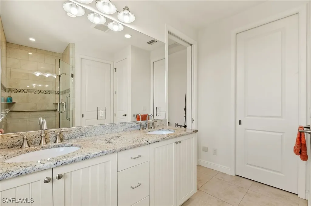2190 Camino Del Mar Drive Sanibel FL 33957