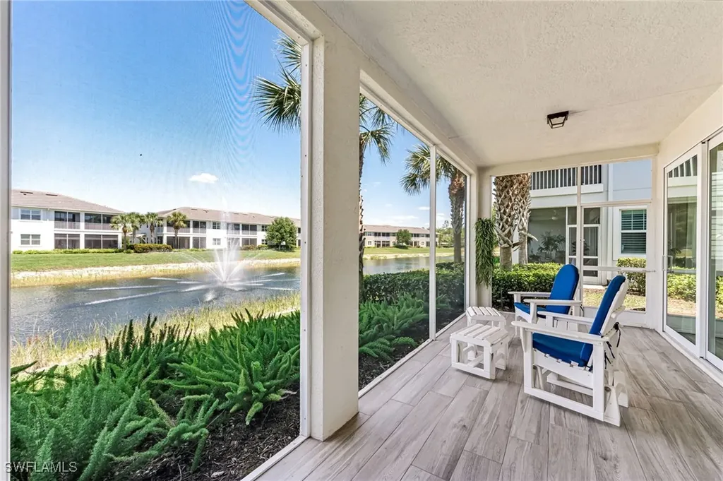 6948 Avalon Circle Naples FL 34112