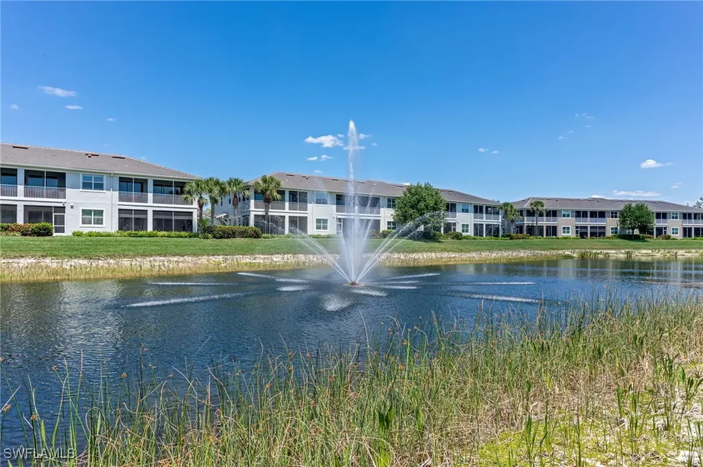 6948 Avalon Circle Naples FL 34112
