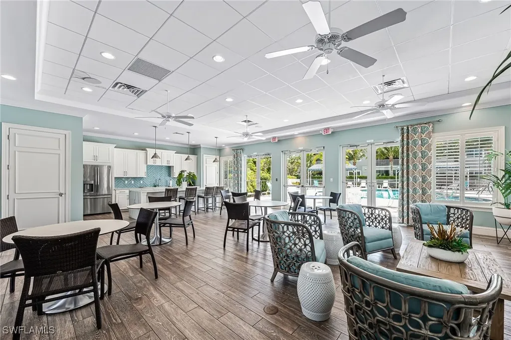 6948 Avalon Circle Naples FL 34112