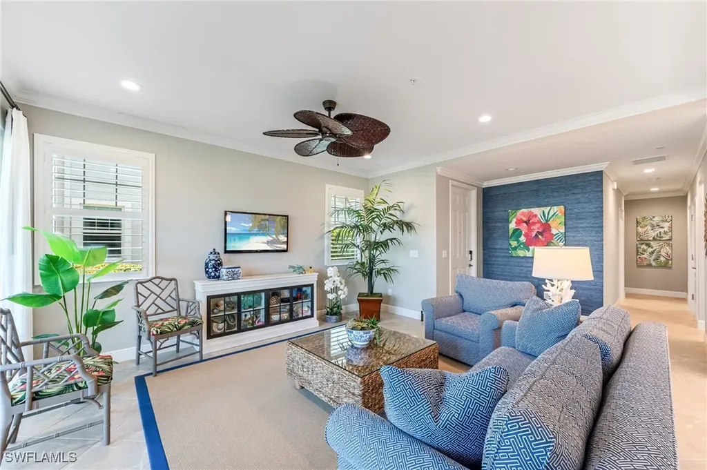6948 Avalon Circle Naples FL 34112