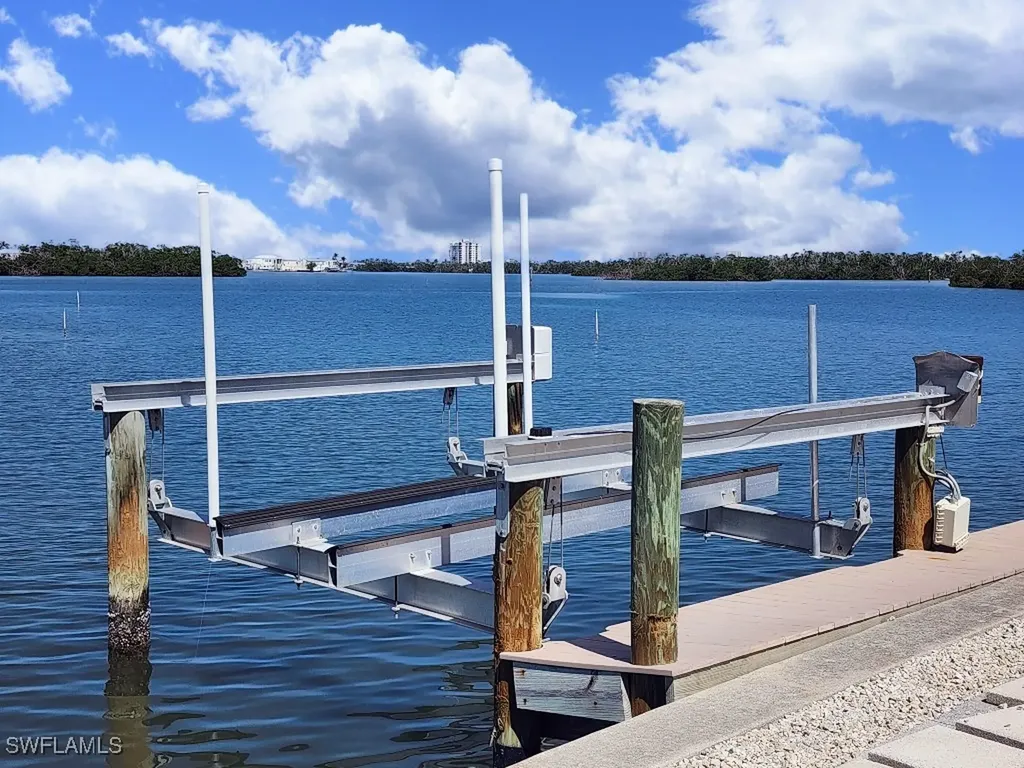 84 Blackbeard Way Fort Myers Beach FL 33931