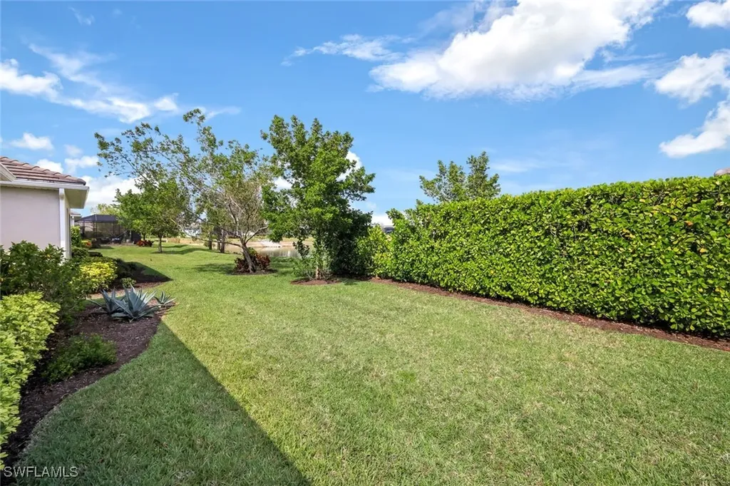 28293 Seasons Tide Avenue Bonita Springs FL 34135