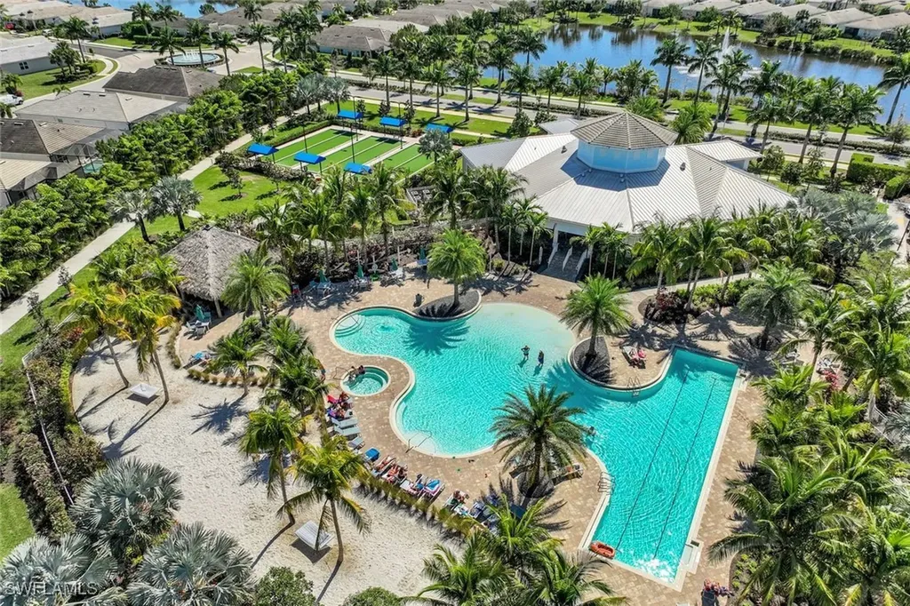 28293 Seasons Tide Avenue Bonita Springs FL 34135