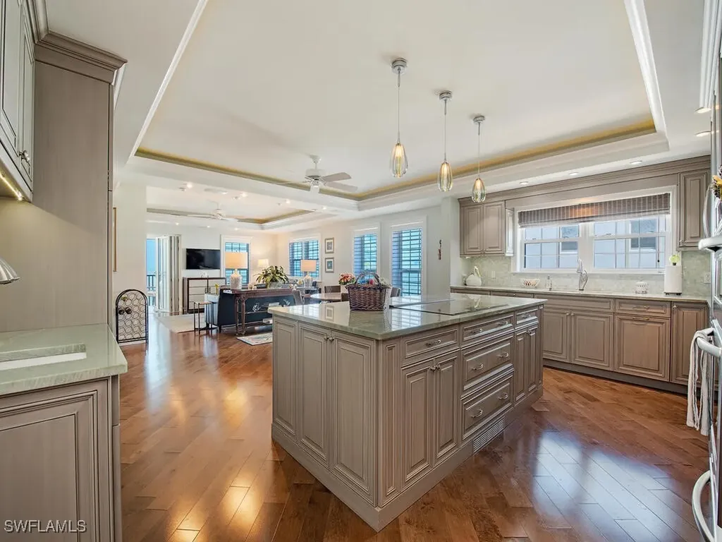 1255 Gulf Shore Boulevard N Naples FL 34102