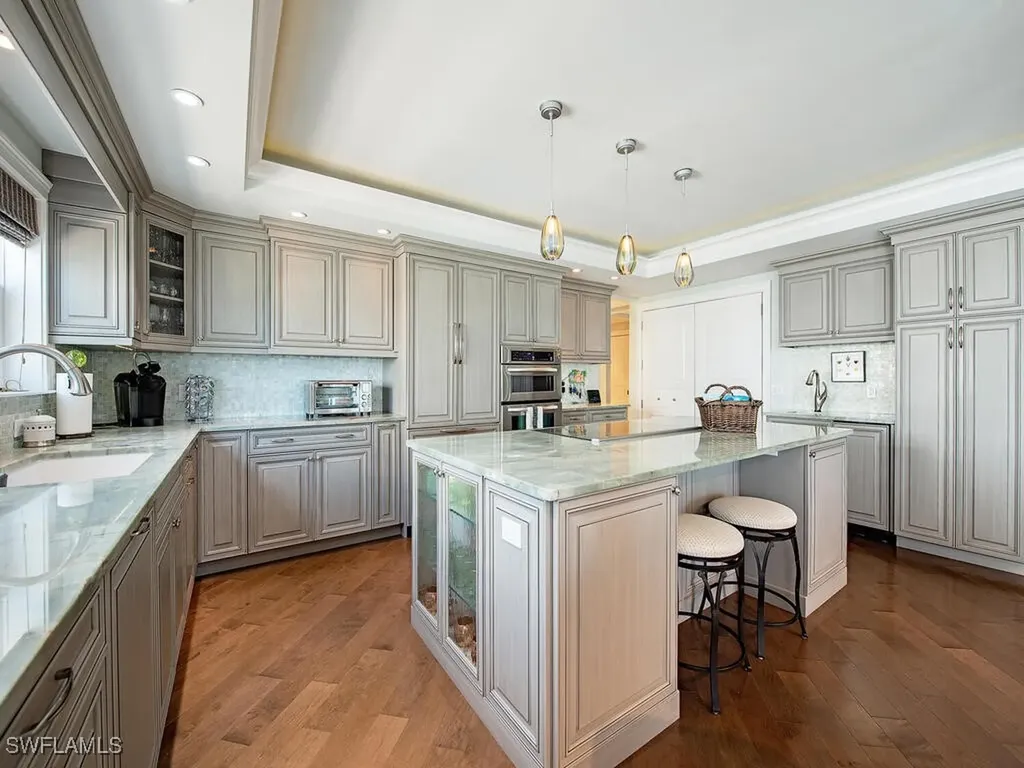 1255 Gulf Shore Boulevard N Naples FL 34102