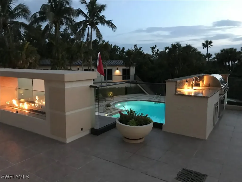 8111 Bay Colony Drive Naples FL 34108