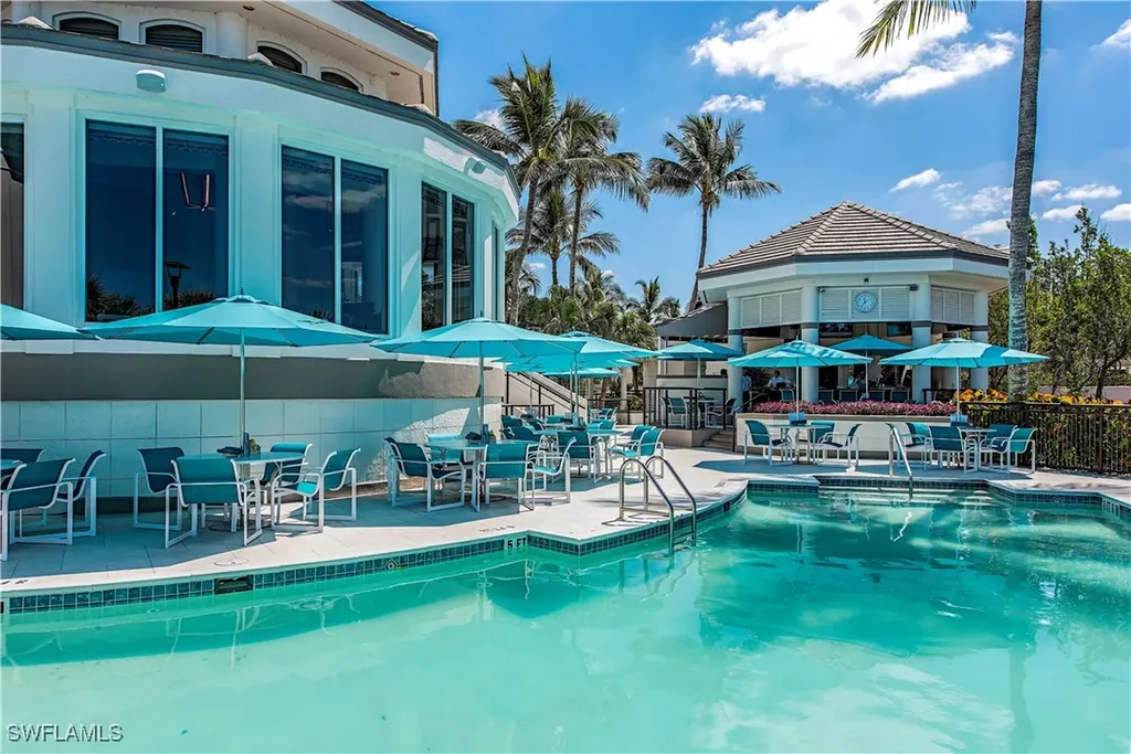 8111 Bay Colony Drive Naples FL 34108