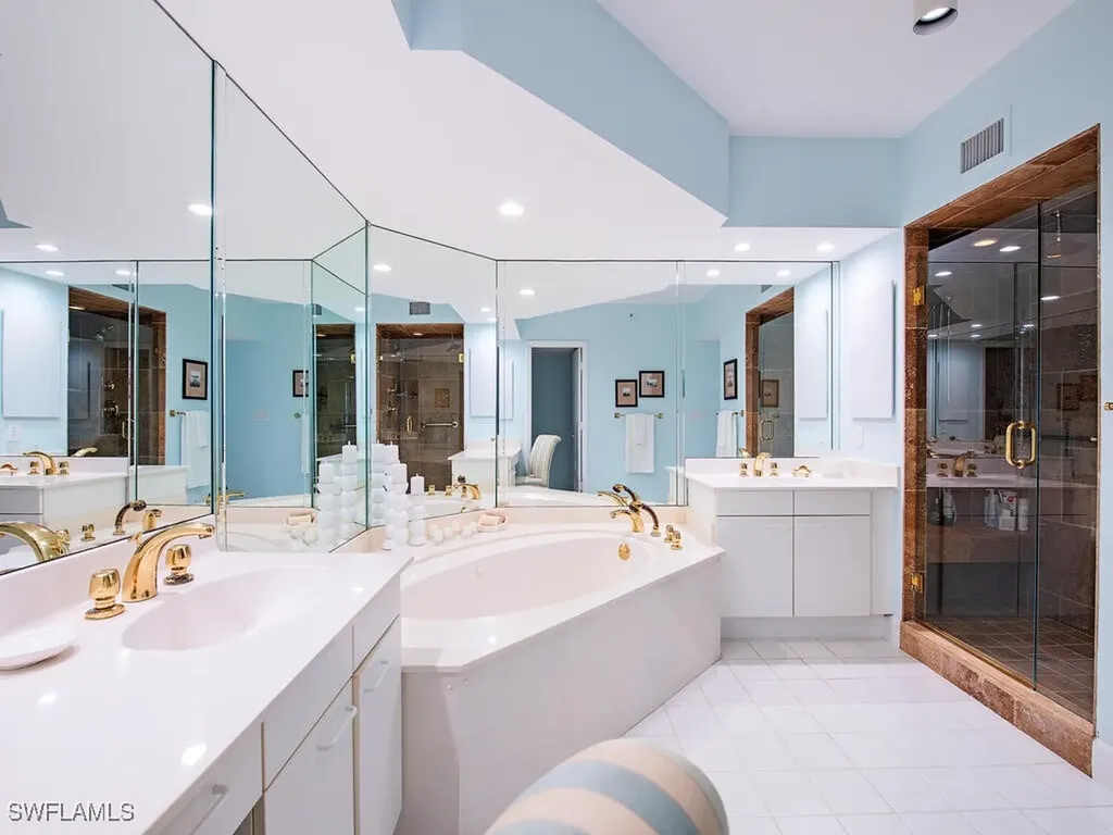 8111 Bay Colony Drive Naples FL 34108