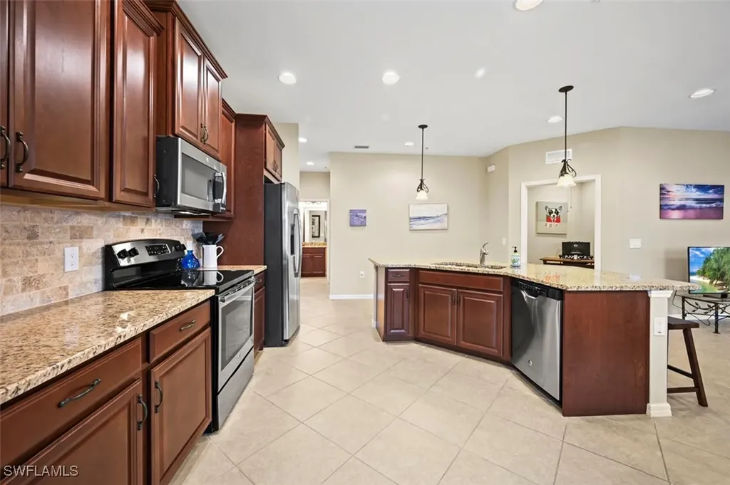 18260 Creekside Preserve Loop Fort Myers FL 33908