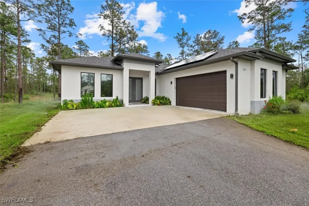 3393 72nd Avenue NE Naples FL 34120