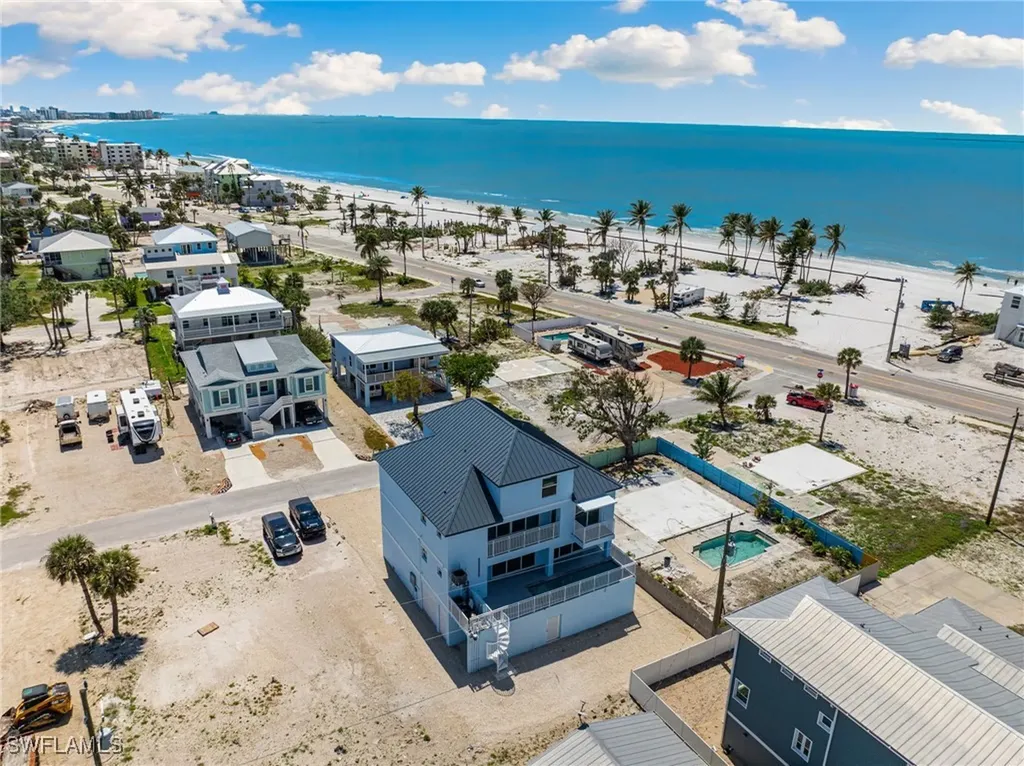 121 Hibiscus Drive Fort Myers Beach FL 33931