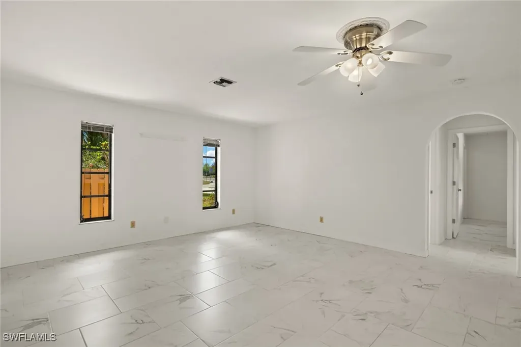 1011 El Mar Avenue Fort Myers FL 33919