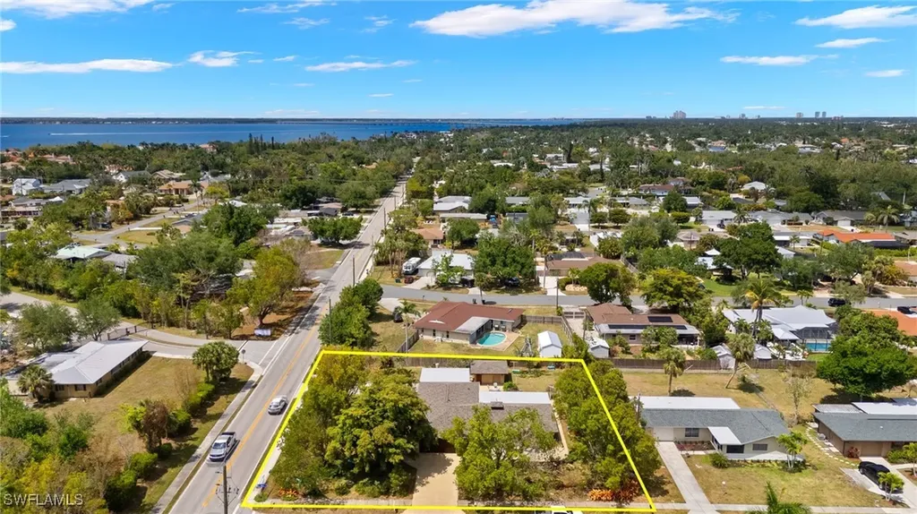 1011 El Mar Avenue Fort Myers FL 33919
