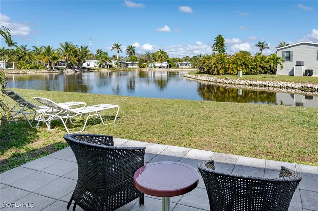 216 Rookery Road Naples FL 34114