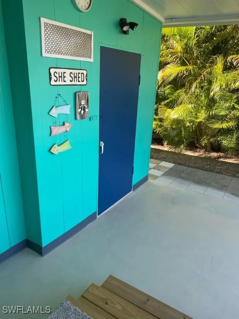 216 Rookery Road Naples FL 34114