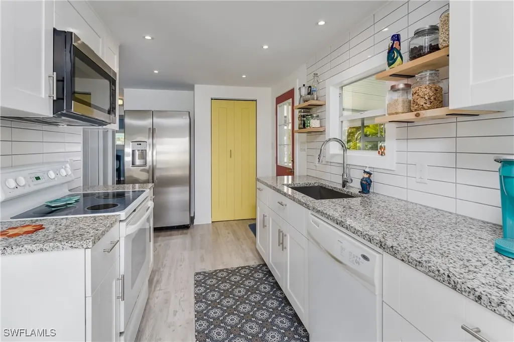 216 Rookery Road Naples FL 34114