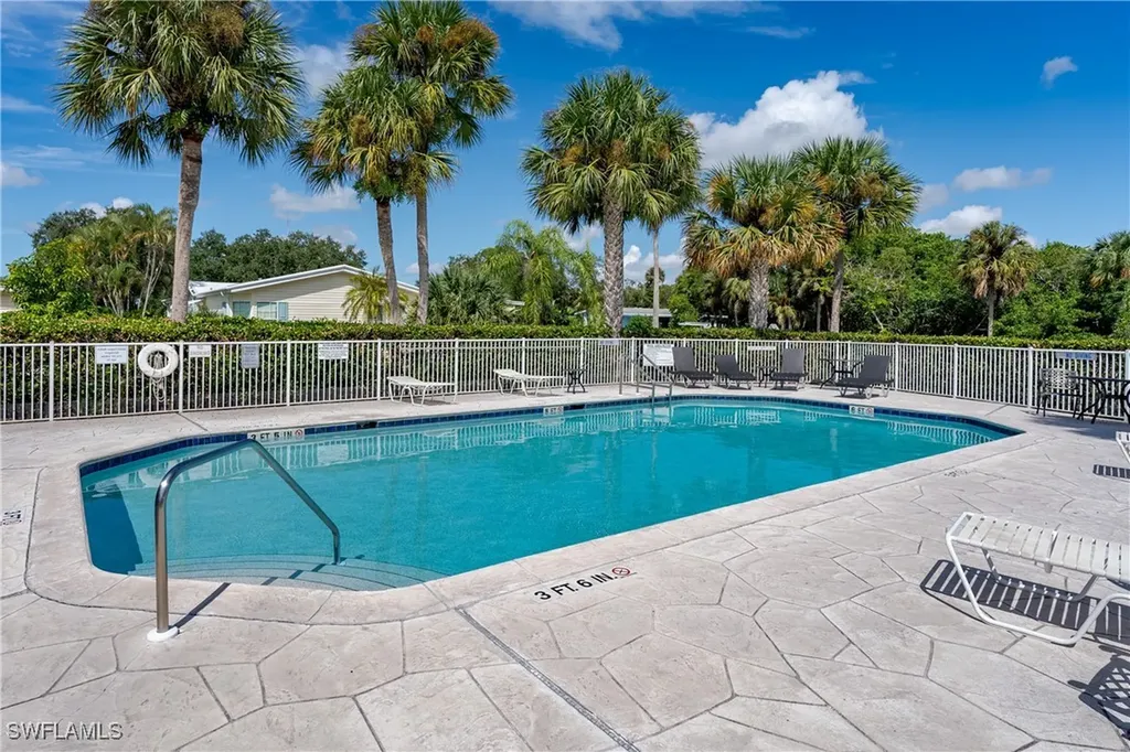 216 Rookery Road Naples FL 34114